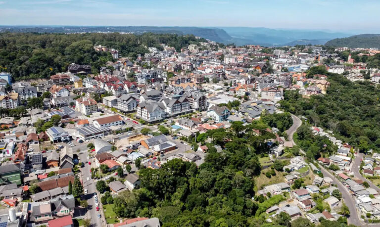 Gramado nega hotéis fechados